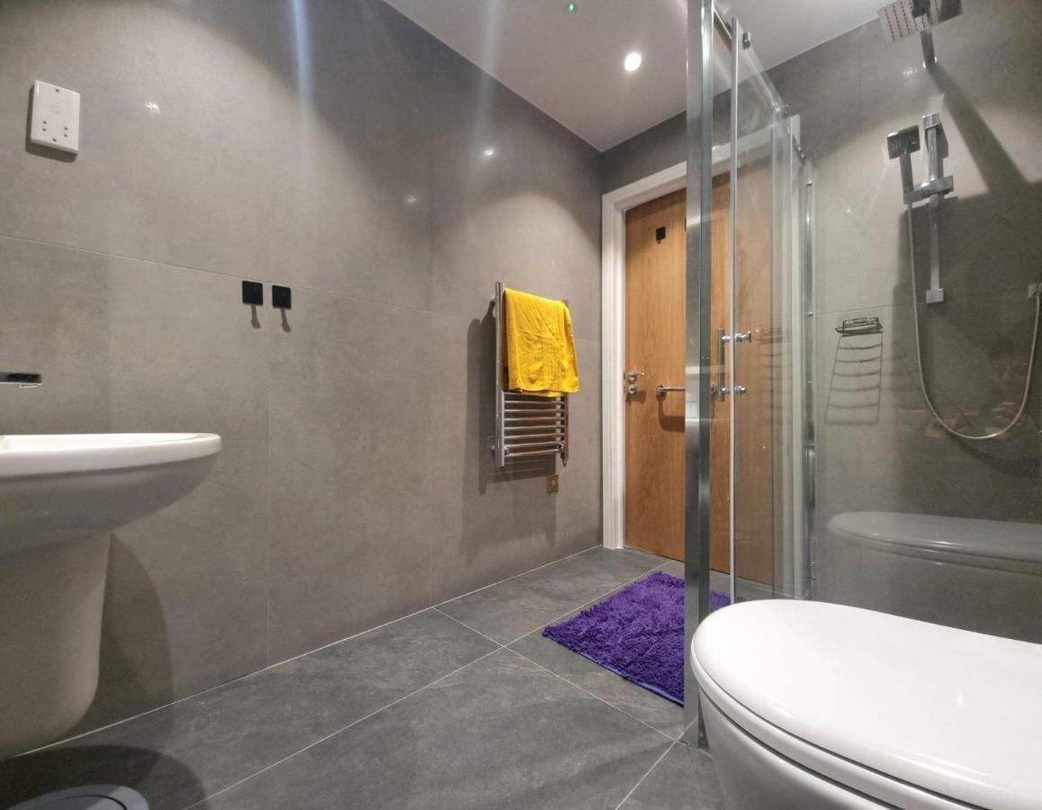 Stylish Converted Ground Floor Studio - ロンドン エクステリア 写真